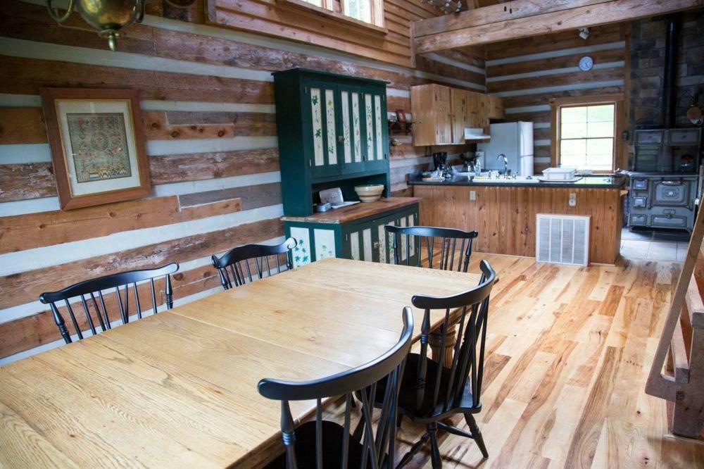 River Bluff Farm Bed & Breakfast Quicksburg