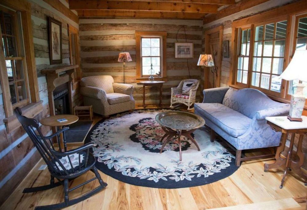 River Bluff Farm Bed & Breakfast 3*